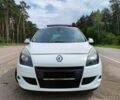 Белый Рено Сценик, объемом двигателя 1.46 л и пробегом 380 тыс. км за 6800 $, фото 1 на Automoto.ua