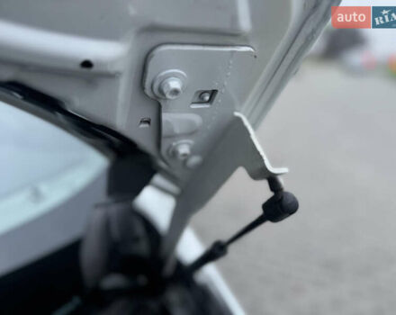 Білий Рено Сценік, об'ємом двигуна 1.6 л та пробігом 165 тис. км за 8200 $, фото 64 на Automoto.ua