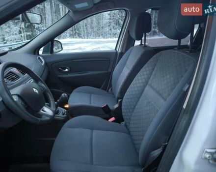 Білий Рено Сценік, об'ємом двигуна 1.4 л та пробігом 226 тис. км за 4252 $, фото 19 на Automoto.ua