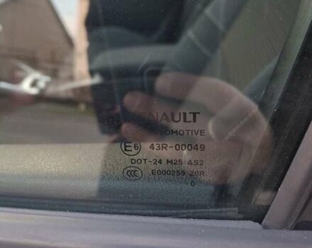 Білий Рено Сценік, об'ємом двигуна 2 л та пробігом 237 тис. км за 7500 $, фото 50 на Automoto.ua