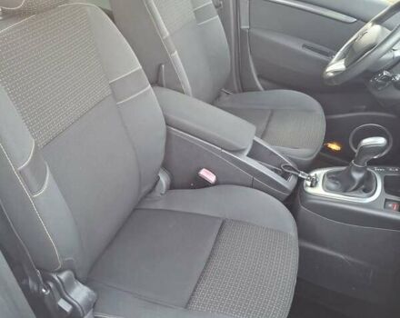 Білий Рено Сценік, об'ємом двигуна 2 л та пробігом 237 тис. км за 7500 $, фото 34 на Automoto.ua