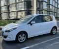 Білий Рено Сценік, об'ємом двигуна 1.5 л та пробігом 295 тис. км за 6000 $, фото 1 на Automoto.ua