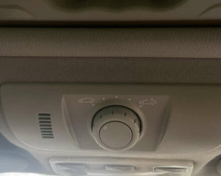 Рено Сценик 2010 в Луцке на Automoto.ua Белый Рено Сценик, объемом двигателя 1.5 л и пробегом 218 тыс. км за 7500 $, фото 28 на Automoto.ua