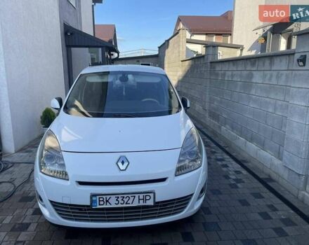 Білий Рено Сценік, об'ємом двигуна 1.87 л та пробігом 302 тис. км за 7700 $, фото 4 на Automoto.ua