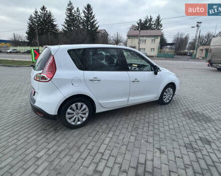 Білий Рено Сценік, об'ємом двигуна 1.6 л та пробігом 165 тис. км за 8200 $, фото 13 на Automoto.ua