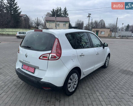 Білий Рено Сценік, об'ємом двигуна 1.6 л та пробігом 165 тис. км за 8200 $, фото 12 на Automoto.ua