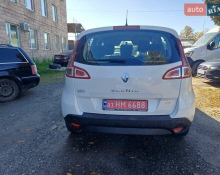 Белый Рено Сценик, объемом двигателя 1.5 л и пробегом 244 тыс. км за 6700 $, фото 4 на Automoto.ua