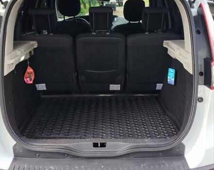 Білий Рено Сценік, об'ємом двигуна 1.46 л та пробігом 303 тис. км за 5850 $, фото 11 на Automoto.ua