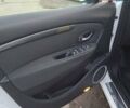 Білий Рено Сценік, об'ємом двигуна 2 л та пробігом 237 тис. км за 7500 $, фото 52 на Automoto.ua