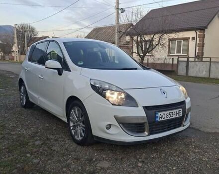 Білий Рено Сценік, об'ємом двигуна 2 л та пробігом 237 тис. км за 7500 $, фото 43 на Automoto.ua