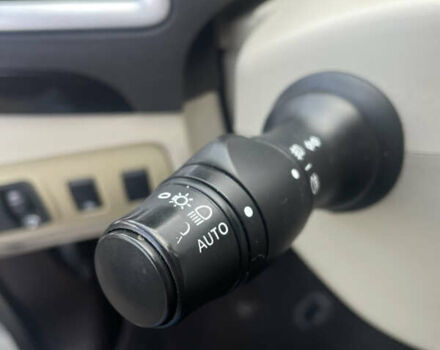 Рено Сценик 2010 в Луцке на Automoto.ua Белый Рено Сценик, объемом двигателя 1.5 л и пробегом 218 тыс. км за 7500 $, фото 16 на Automoto.ua