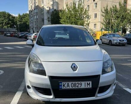 Білий Рено Сценік, об'ємом двигуна 1.5 л та пробігом 295 тис. км за 6000 $, фото 1 на Automoto.ua