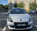 Білий Рено Сценік, об'ємом двигуна 1.5 л та пробігом 295 тис. км за 6000 $, фото 1 на Automoto.ua