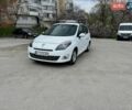 Белый Рено Сценик, объемом двигателя 1.46 л и пробегом 350 тыс. км за 6600 $, фото 1 на Automoto.ua