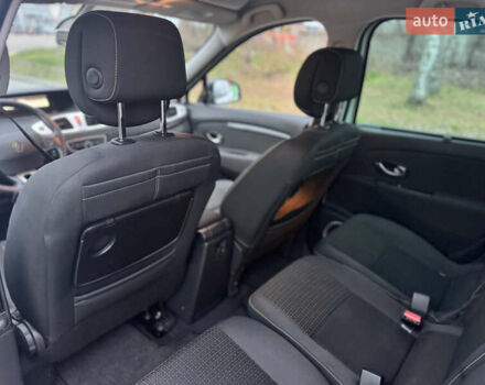 Білий Рено Сценік, об'ємом двигуна 1.6 л та пробігом 165 тис. км за 8200 $, фото 45 на Automoto.ua