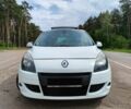 Белый Рено Сценик, объемом двигателя 1.46 л и пробегом 380 тыс. км за 5600 $, фото 1 на Automoto.ua