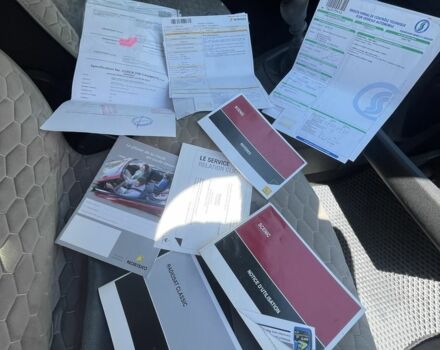 Рено Сценик 2010 в Кропивницком (Кировограде) на Automoto.ua Белый Рено Сценик, объемом двигателя 1.5 л и пробегом 280 тыс. км за 6400 $, фото 20 на Automoto.ua