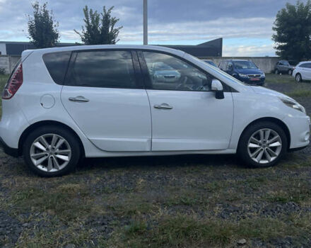 Рено Сценик 2010 в Луцке на Automoto.ua Белый Рено Сценик, объемом двигателя 1.5 л и пробегом 218 тыс. км за 7500 $, фото 7 на Automoto.ua