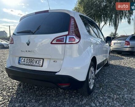 Белый Рено Сценик, объемом двигателя 1.5 л и пробегом 277 тыс. км за 6700 $, фото 4 на Automoto.ua