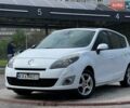 Белый Рено Сценик, объемом двигателя 1.46 л и пробегом 284 тыс. км за 7500 $, фото 1 на Automoto.ua