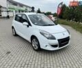 Білий Рено Сценік, об'ємом двигуна 1.4 л та пробігом 240 тис. км за 8999 $, фото 2 на Automoto.ua