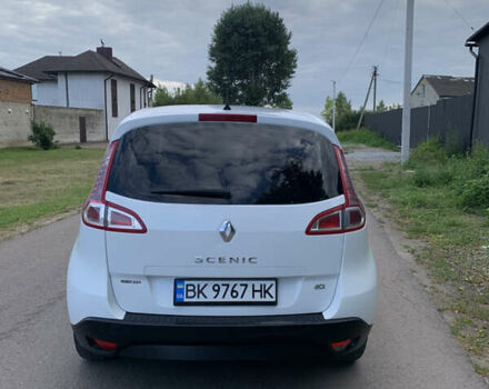 Белый Рено Сценик, объемом двигателя 1.46 л и пробегом 198 тыс. км за 5950 $, фото 5 на Automoto.ua