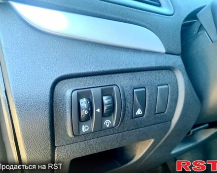 Белый Рено Сценик, объемом двигателя 15 л и пробегом 281 тыс. км за 7700 $, фото 5 на Automoto.ua