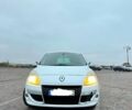 Белый Рено Сценик, объемом двигателя 15 л и пробегом 290 тыс. км за 7800 $, фото 3 на Automoto.ua