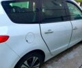 Білий Рено Сценік, об'ємом двигуна 1.6 л та пробігом 290 тис. км за 8000 $, фото 2 на Automoto.ua