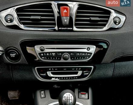 Белый Рено Сценик, объемом двигателя 1.4 л и пробегом 160 тыс. км за 8000 $, фото 9 на Automoto.ua