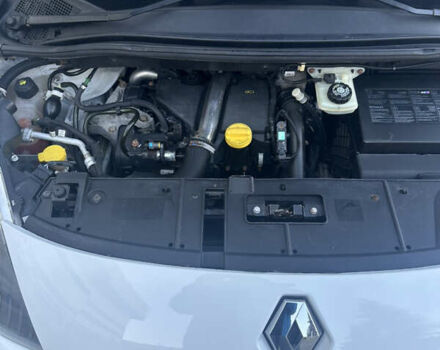 Белый Рено Сценик, объемом двигателя 1.46 л и пробегом 256 тыс. км за 7300 $, фото 17 на Automoto.ua