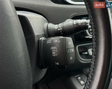 Білий Рено Сценік, об'ємом двигуна 1.9 л та пробігом 242 тис. км за 7990 $, фото 28 на Automoto.ua