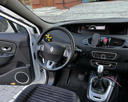 Білий Рено Сценік, об'ємом двигуна 1.5 л та пробігом 280 тис. км за 6500 $, фото 12 на Automoto.ua
