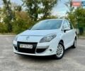 Белый Рено Сценик, объемом двигателя 2 л и пробегом 153 тыс. км за 7900 $, фото 1 на Automoto.ua