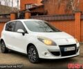Рено Сценік 2011 у Миколаєві на Automoto.ua Білий Рено Сценік, об'ємом двигуна 2 л та пробігом 257 тис. км за 7999 $, фото 1 на Automoto.ua