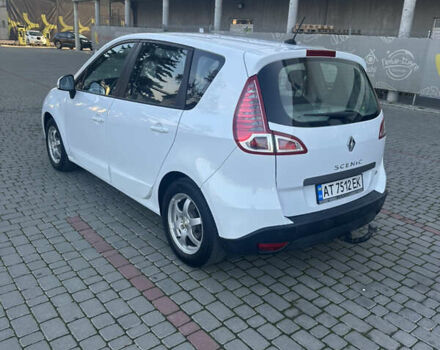 Белый Рено Сценик, объемом двигателя 1.46 л и пробегом 256 тыс. км за 7300 $, фото 6 на Automoto.ua