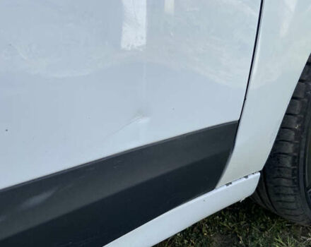 Белый Рено Сценик, объемом двигателя 1.46 л и пробегом 250 тыс. км за 7000 $, фото 3 на Automoto.ua