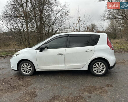Білий Рено Сценік, об'ємом двигуна 1.6 л та пробігом 309 тис. км за 6200 $, фото 6 на Automoto.ua
