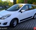 Белый Рено Сценик, объемом двигателя 1.5 л и пробегом 481 тыс. км за 5800 $, фото 1 на Automoto.ua