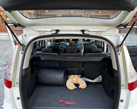 Білий Рено Сценік, об'ємом двигуна 1.5 л та пробігом 280 тис. км за 6500 $, фото 13 на Automoto.ua