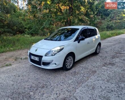 Білий Рено Сценік, об'ємом двигуна 1.6 л та пробігом 303 тис. км за 8000 $, фото 8 на Automoto.ua