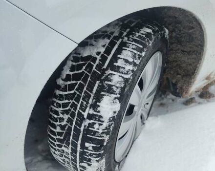 Білий Рено Сценік, об'ємом двигуна 1.46 л та пробігом 182 тис. км за 6800 $, фото 13 на Automoto.ua