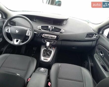 Білий Рено Сценік, об'ємом двигуна 1.5 л та пробігом 221 тис. км за 8150 $, фото 14 на Automoto.ua