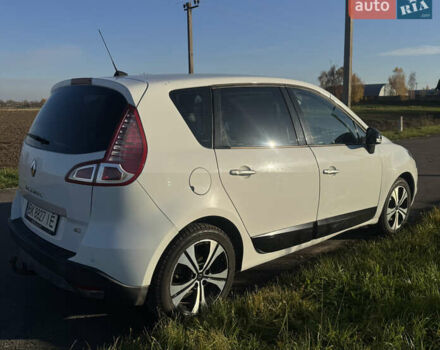 Білий Рено Сценік, об'ємом двигуна 1.46 л та пробігом 266 тис. км за 7800 $, фото 3 на Automoto.ua