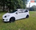 Белый Рено Сценик, объемом двигателя 1.46 л и пробегом 313 тыс. км за 6100 $, фото 1 на Automoto.ua