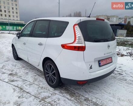 Білий Рено Сценік, об'ємом двигуна 1.5 л та пробігом 221 тис. км за 8150 $, фото 4 на Automoto.ua