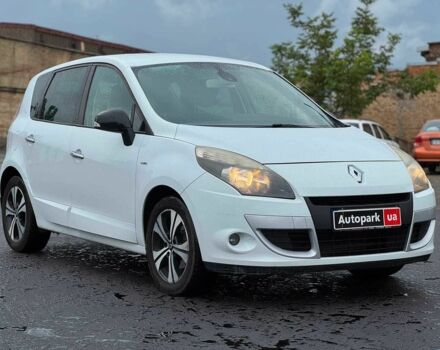 Білий Рено Сценік, об'ємом двигуна 1.9 л та пробігом 242 тис. км за 6940 $, фото 13 на Automoto.ua