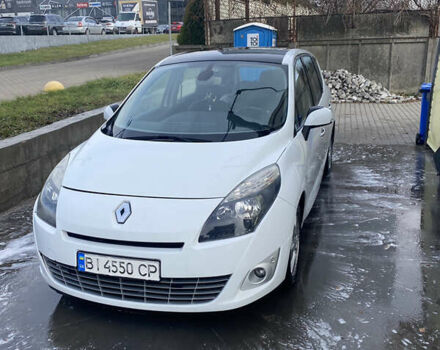 Білий Рено Сценік, об'ємом двигуна 1.5 л та пробігом 280 тис. км за 6500 $, фото 6 на Automoto.ua