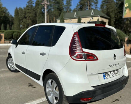 Белый Рено Сценик, объемом двигателя 1.5 л и пробегом 280 тыс. км за 6350 $, фото 2 на Automoto.ua