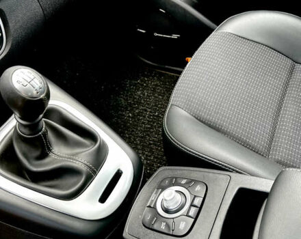 Белый Рено Сценик, объемом двигателя 1.4 л и пробегом 160 тыс. км за 8000 $, фото 8 на Automoto.ua